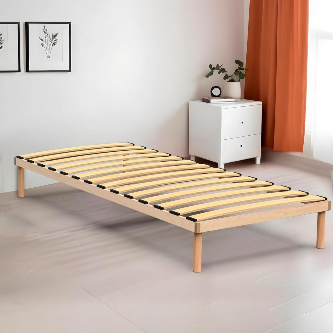 Coemo Pyxis Bettgestell mit integriertem Lattenrost buche 70x200 cm Elegantes Design Massivholz