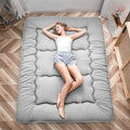 Japanische Futon Matratze Grau 135x190cm Gestepptes Tatami Matte Futonmatratze Klappmatratze fuer Boden- und Gaestenutzung